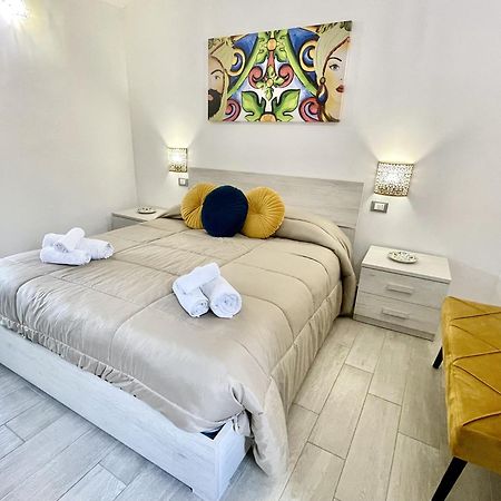 I Mori - Holiday Rooms Lascari Zewnętrze zdjęcie